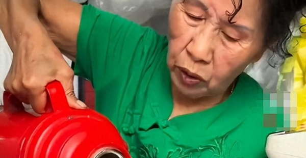 南京阿姨帶火雀巢咖啡，品牌方緊急上架同款