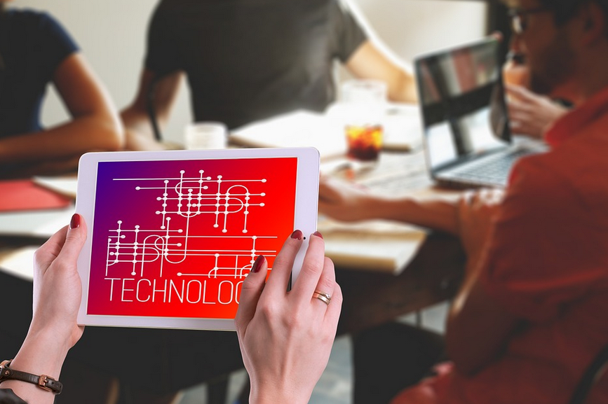 企業(yè)戰(zhàn)略定位三要素是什么？包括哪些理論？